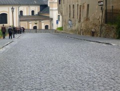 Ve městě plném deštníků