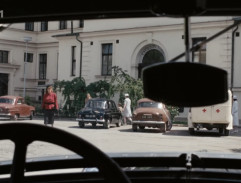 Sledování asistentky