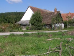 Ticháčkova sestra jede do vsi