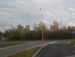 Na závodním okruhu