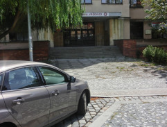 Jáchyme, hoď ho do stroje!