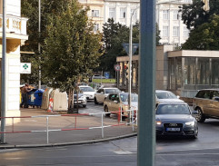 Vrah skrývá tvář