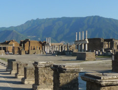 Pompeje