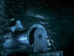 Rudovous vysouvá mříž