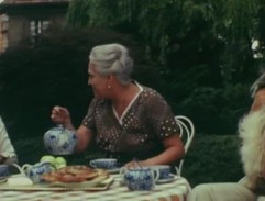 v záhrade u vdovy Fričovej