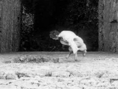 Rotgier padá z věže