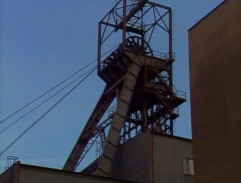 Těžní věž