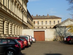 Brána věznice