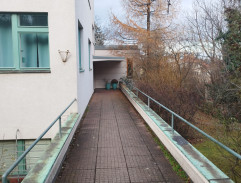 dom Filipovej exmanželky