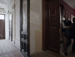 chodba domu Petrinej matky