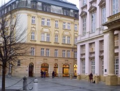 Každý týden sedm dní