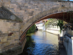 14. Špionážní eskapády