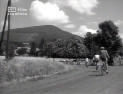 Děvčata na kolech 2