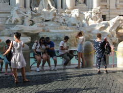 Pašování dětí v bubnech