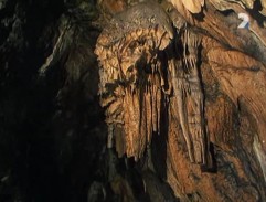 v jaskyni 2
