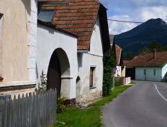 Třikrát svítá ráno