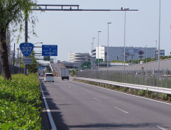 Gora odváží auto městských rasů