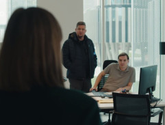 S05E01 Deset tisíc procent