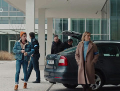 S05E01 Deset tisíc procent