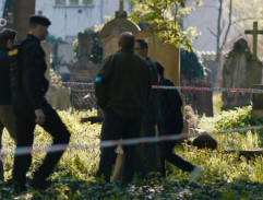 pri hrobe Františky Lázenskej