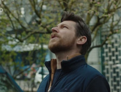 pred domom Dory Šmídovej