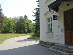 v psychiatrickej liečebni 3