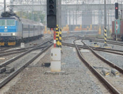 nadchod nad železnicou