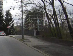 most nad železnicou