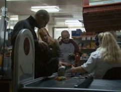 v berounskom hypermarkete