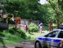 na nelegálnej motorkárskej dráhe