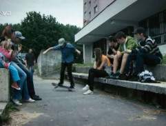 S01E04 Mrtvý v hotelu