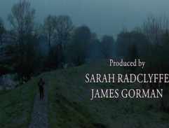 Valjean jde po vyvýšené cestě