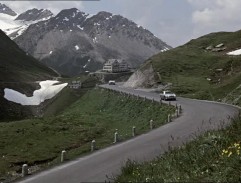 Bond je pronásledován