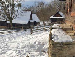 Dvanáct měsíčků