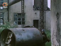 opustená továreň 2