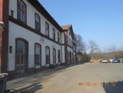 Před stanicí Zábřeh