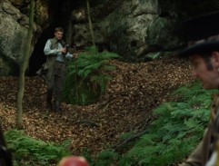 Ignác a Bořivoj před jeskyní