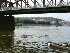 nábrežie Vltavy 2