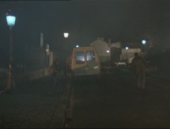 René utíká před policií