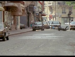 Padající motorkář