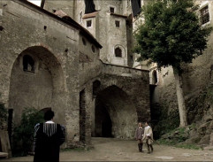 Nádvoří hradu krále Garmona