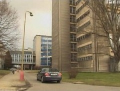 pri výrobnom závode 2