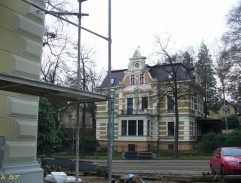 pred vilou Orensteinovcov 2