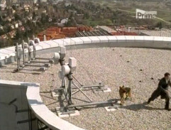 Na streche výškovej budovy