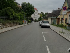 Richard prichádza do Felsnerovej reštaurácie