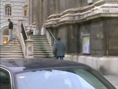 Borek prichádza do kostola