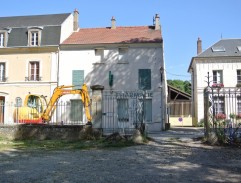 Generál přijíždí