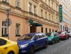 Hotel se zelenou markýzou