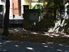 pred Masonovej domom