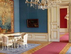 na Ministerstve námorníctva a kolónií